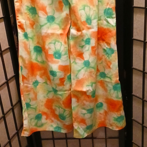 Urban Outfitters silky lounge pants - Picture 2 of 6